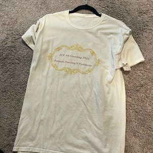 Medium t shirt ace arts